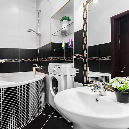 Apartament Апартаменты С Балконом Верхний Город *